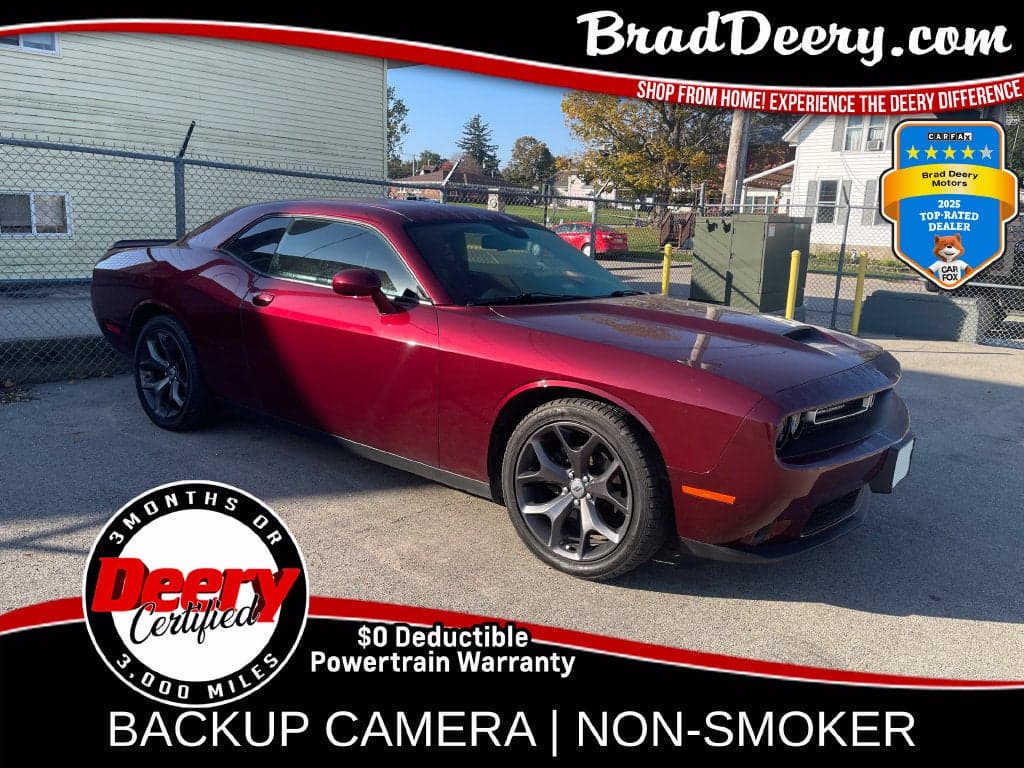 2018 Dodge Challenger SXT — photo 1 of 5