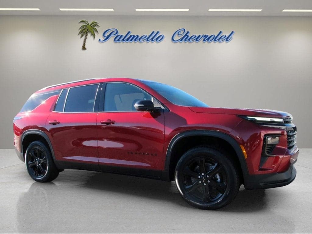 2027 Chevrolet Traverse AWD LT — photo 1 of 5