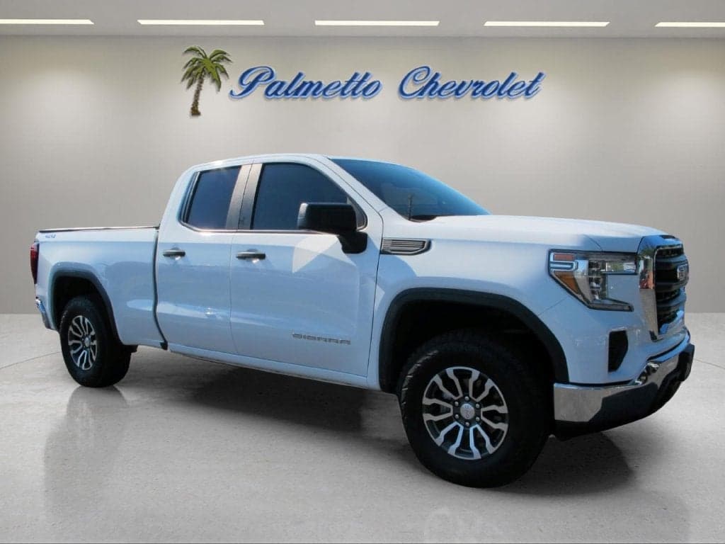 2020 GMC Sierra 1500 Base — photo 1 of 5