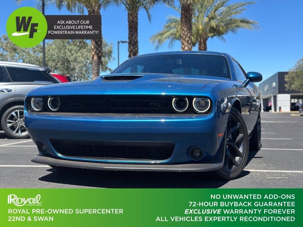 2022 Dodge Challenger R/T — photo 1 of 5
