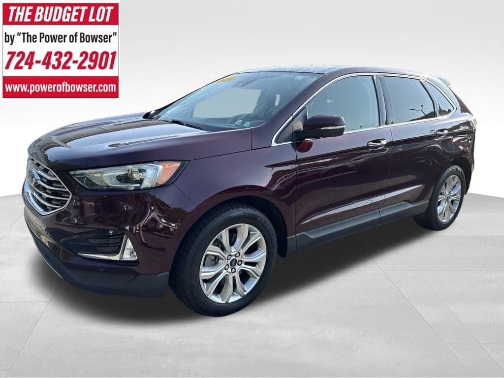2022 Ford Edge Titanium — photo 1 of 5