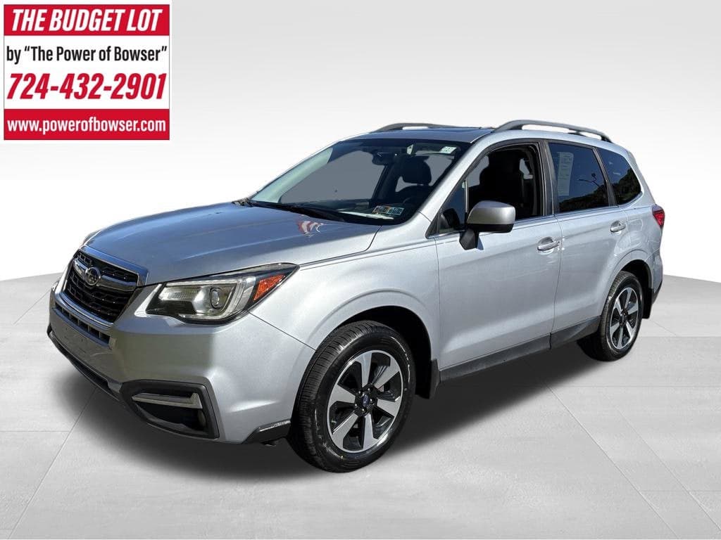 2017 Subaru Forester Base — photo 1 of 5