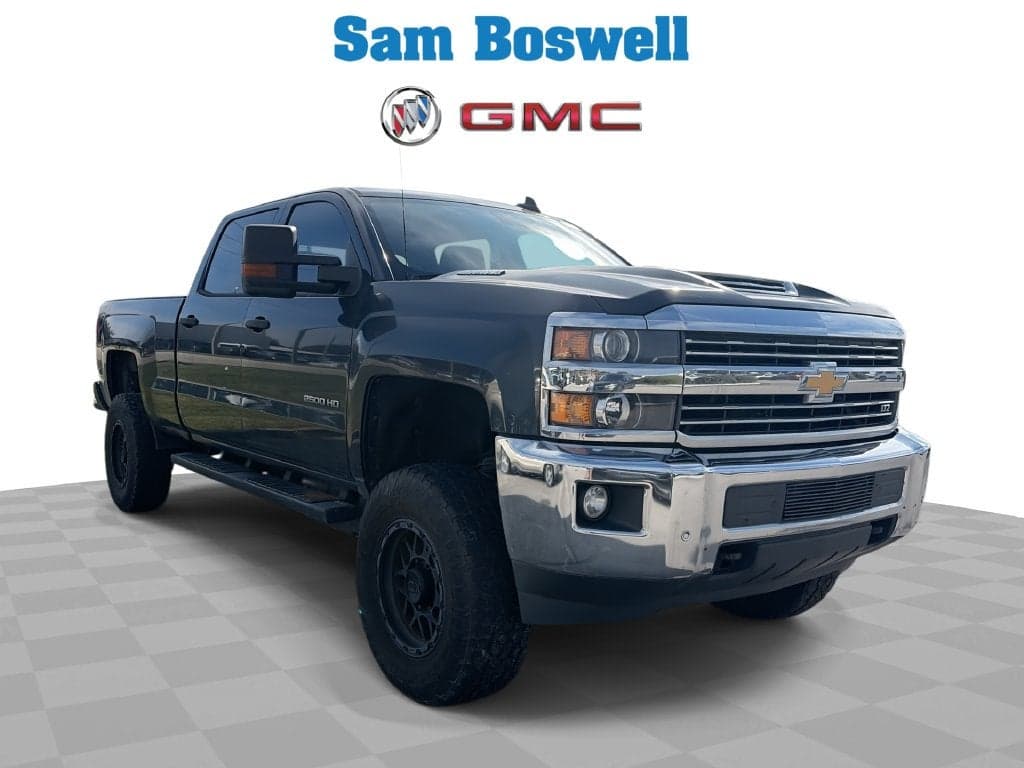 2018 Chevrolet Silverado 2500HD LTZ — photo 1 of 29