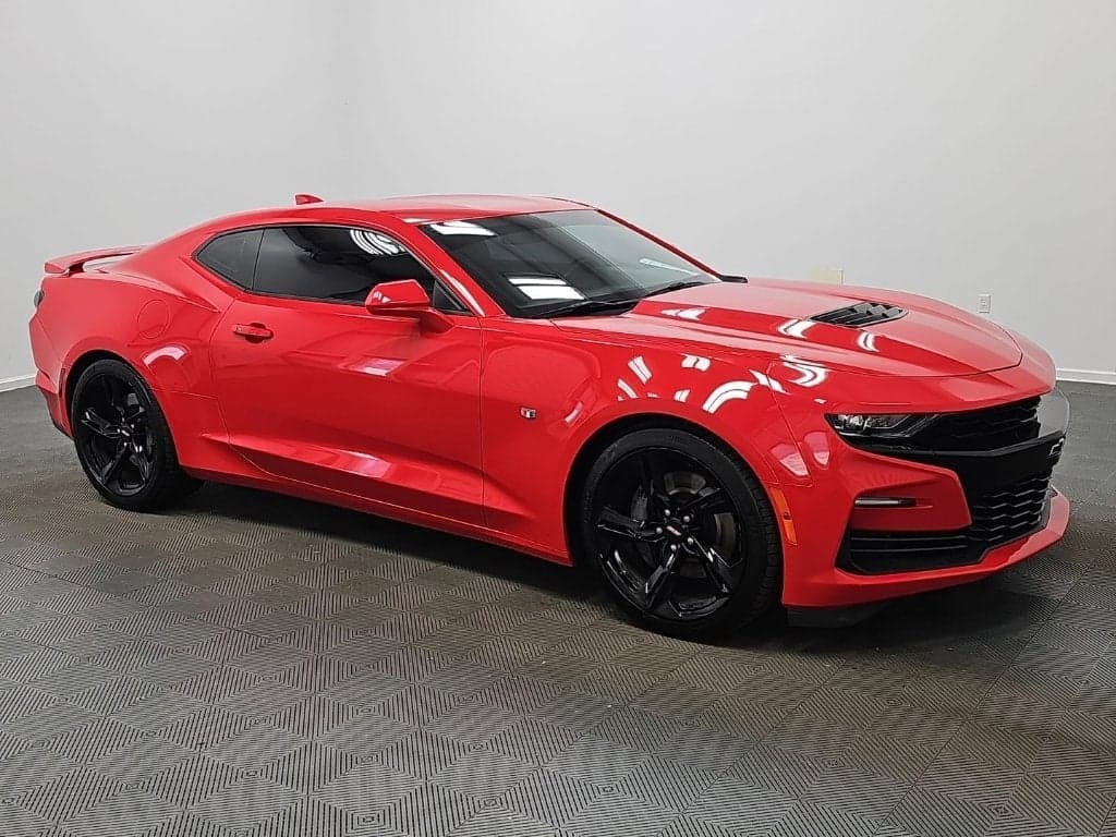 2019 Chevrolet Camaro 1SS — photo 1 of 5