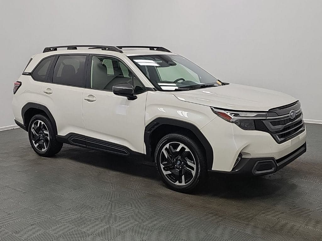 2025 Subaru Forester Limited — photo 1 of 62