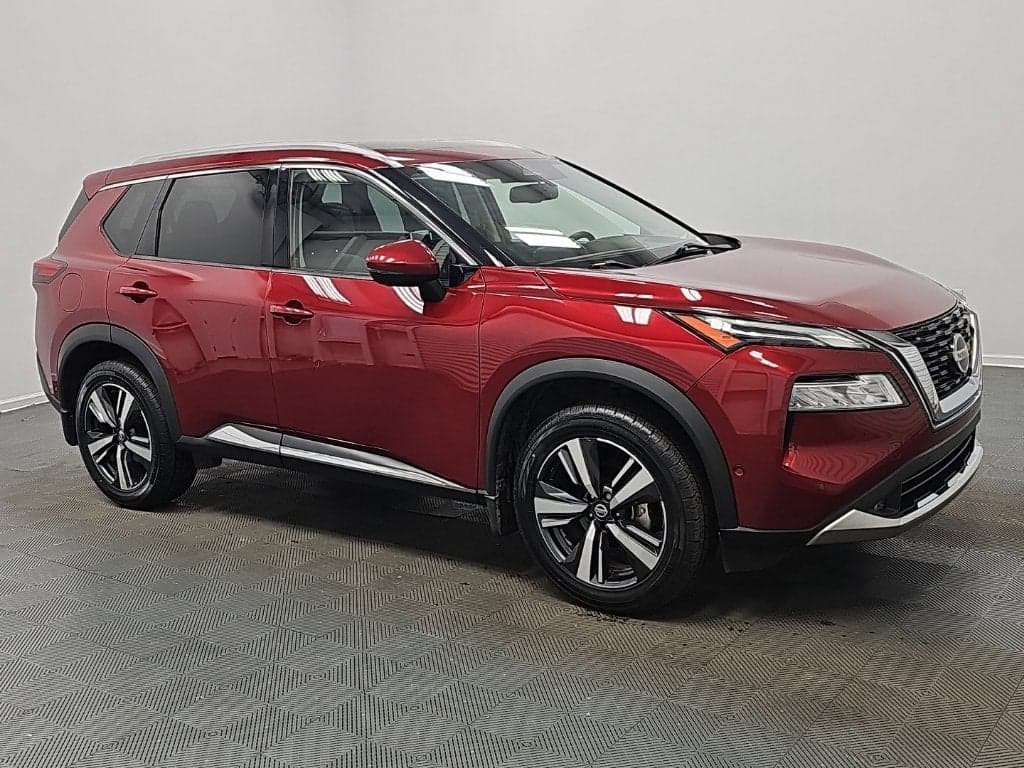 2021 Nissan Rogue Platinum — photo 1 of 25