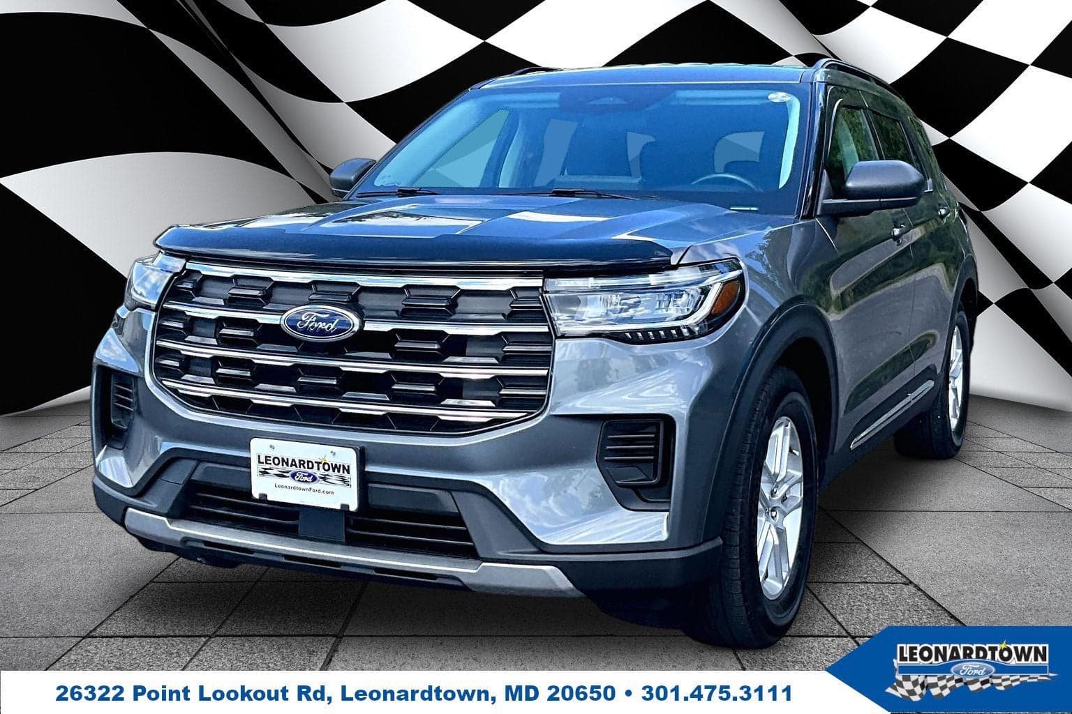 2025 Ford Explorer Active — photo 1 of 37