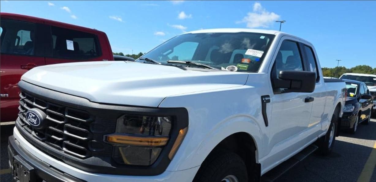 2024 Ford F-150 XL — photo 1 of 9