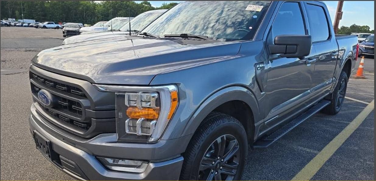 2023 Ford F-150 Base — photo 1 of 9