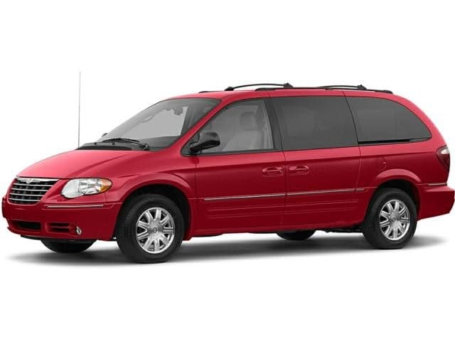 2005 Chrysler Town & Country Touring — photo 1 of 3