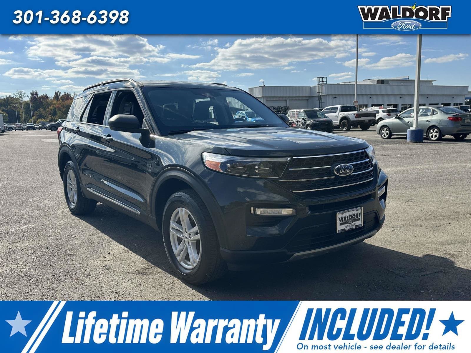 2023 Ford Explorer XLT — photo 1 of 5