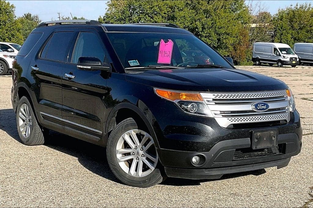 2015 Ford Explorer XLT — photo 1 of 7