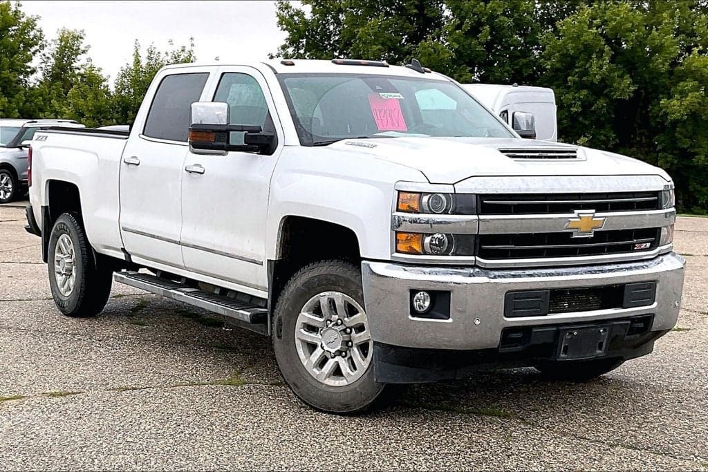 2019 Chevrolet Silverado 3500HD LTZ — photo 1 of 7