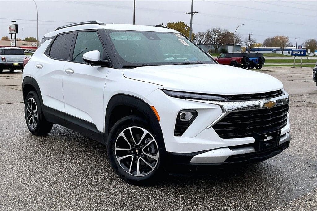 2025 Chevrolet Trailblazer LT — photo 1 of 5
