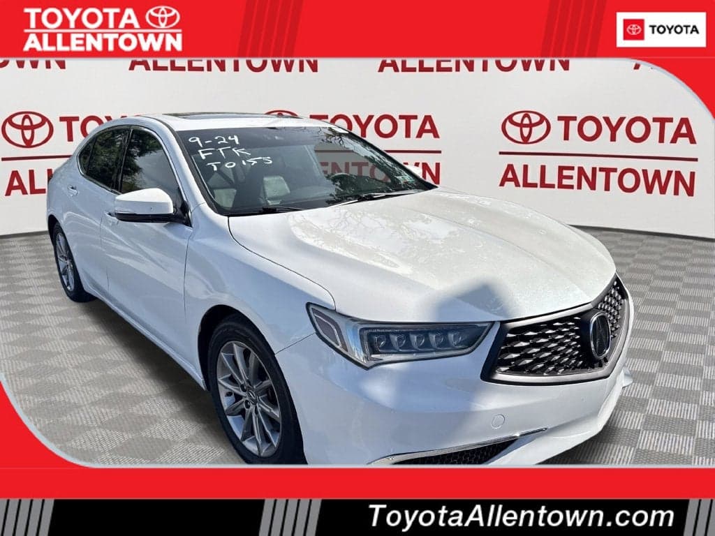 2019 Acura TLX Base — photo 1 of 32
