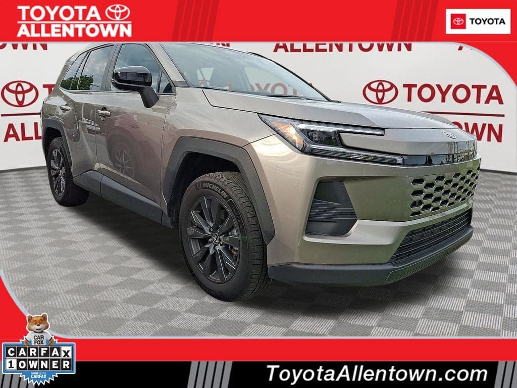 2026 Toyota RAV4 XLE Premium — photo 1 of 11