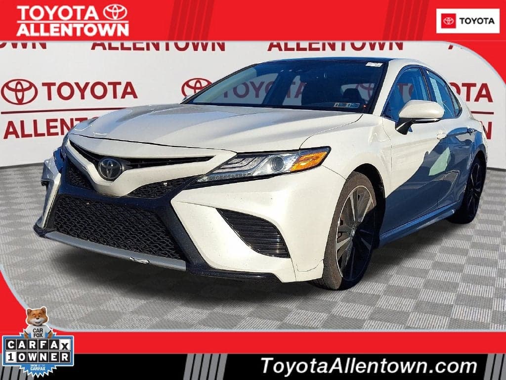 2020 Toyota Camry XSE — photo 1 of 12