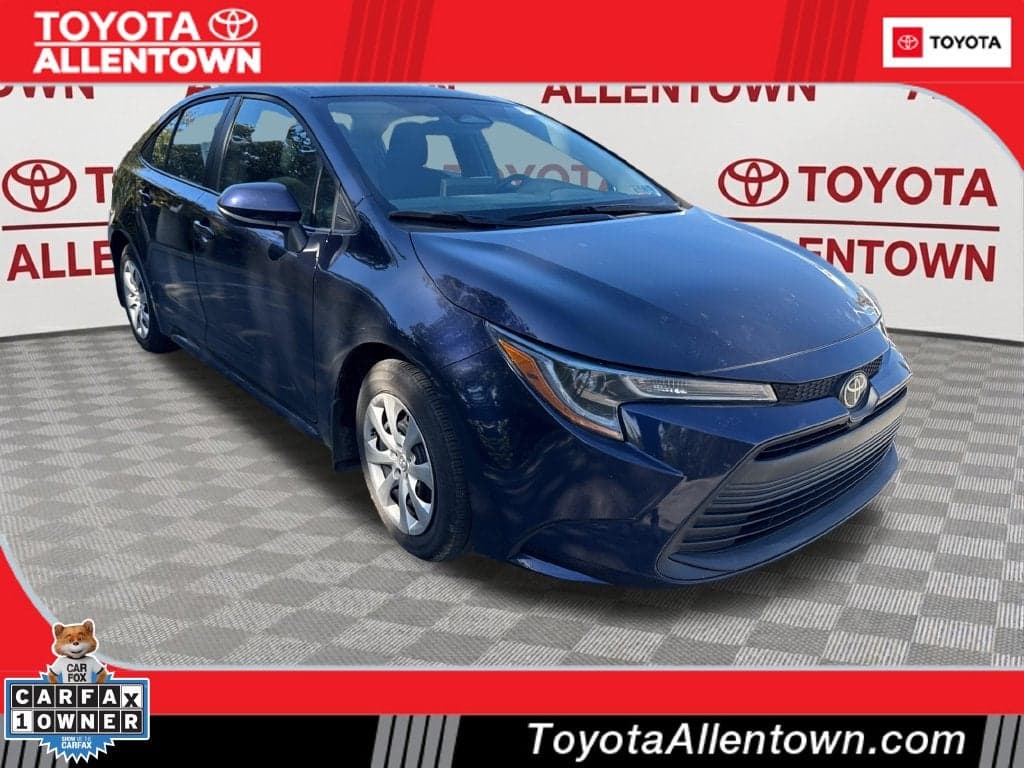 2024 Toyota Corolla LE — photo 1 of 35