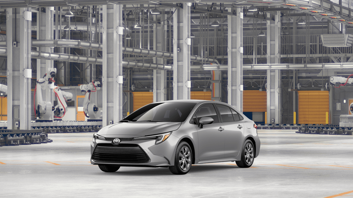 2027 Toyota Corolla Hybrid LE — photo 1 of 22