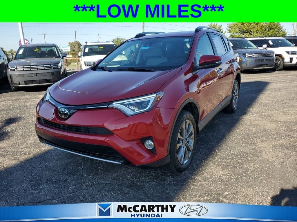 2017 Toyota RAV4 Limited — photo 1 of 5