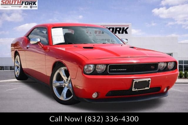 2013 Dodge Challenger R/T — photo 1 of 15