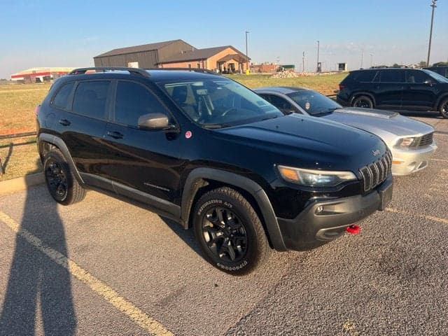 2020 Jeep Cherokee Trailhawk Elite — photo 1 of 5