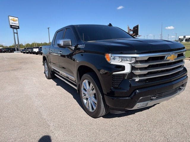 2023 Chevrolet Silverado 1500 High Country — photo 1 of 5