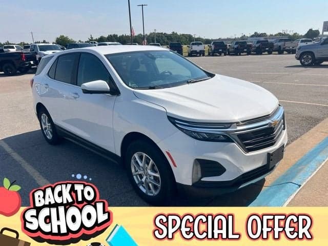 2022 Chevrolet Equinox LT — photo 1 of 32