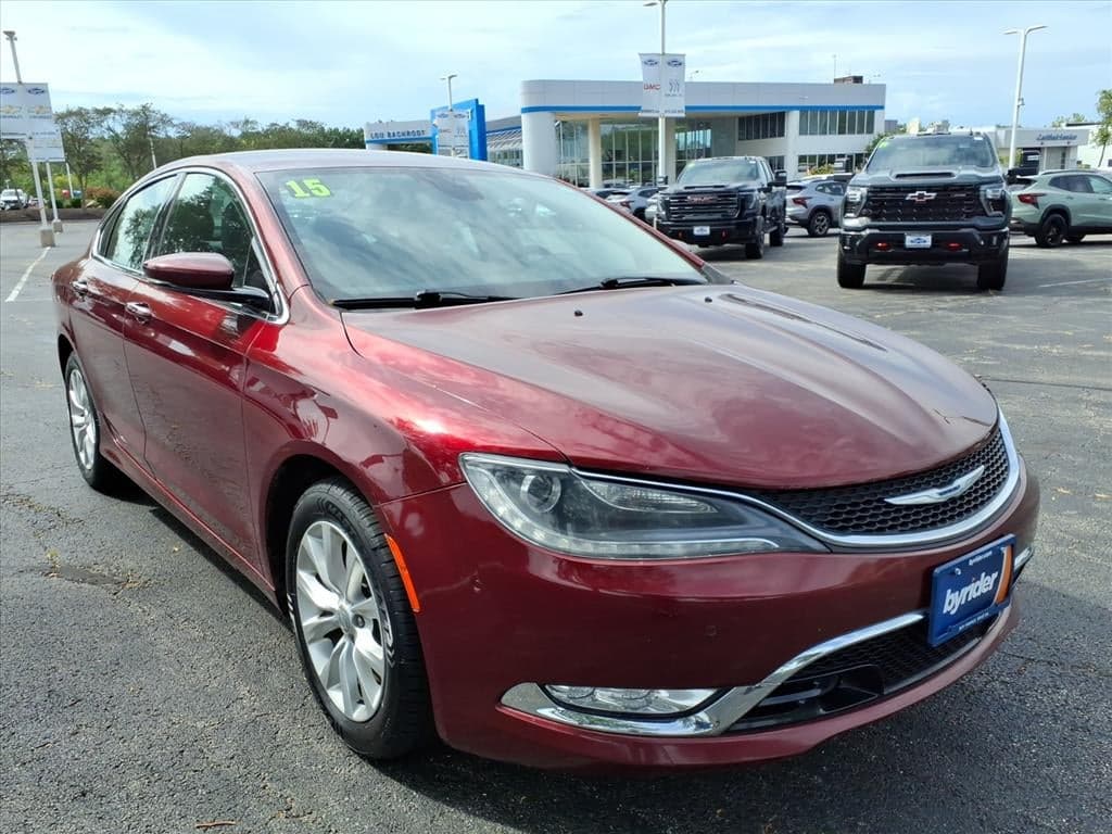 2015 Chrysler 200 C — photo 1 of 30