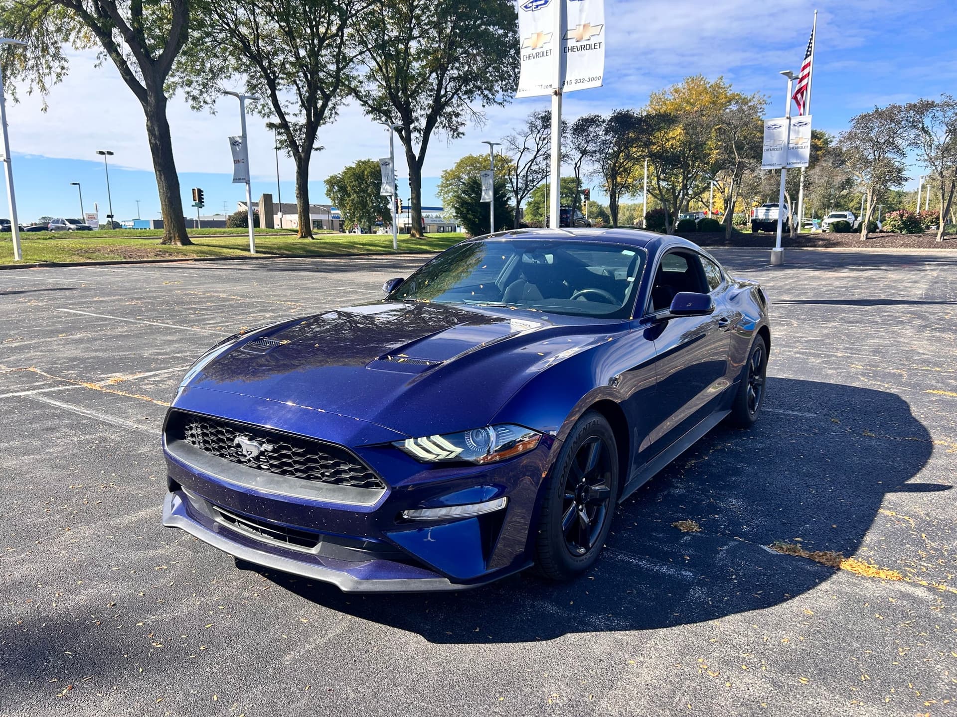 2018 Ford Mustang EcoBoost — photo 1 of 9