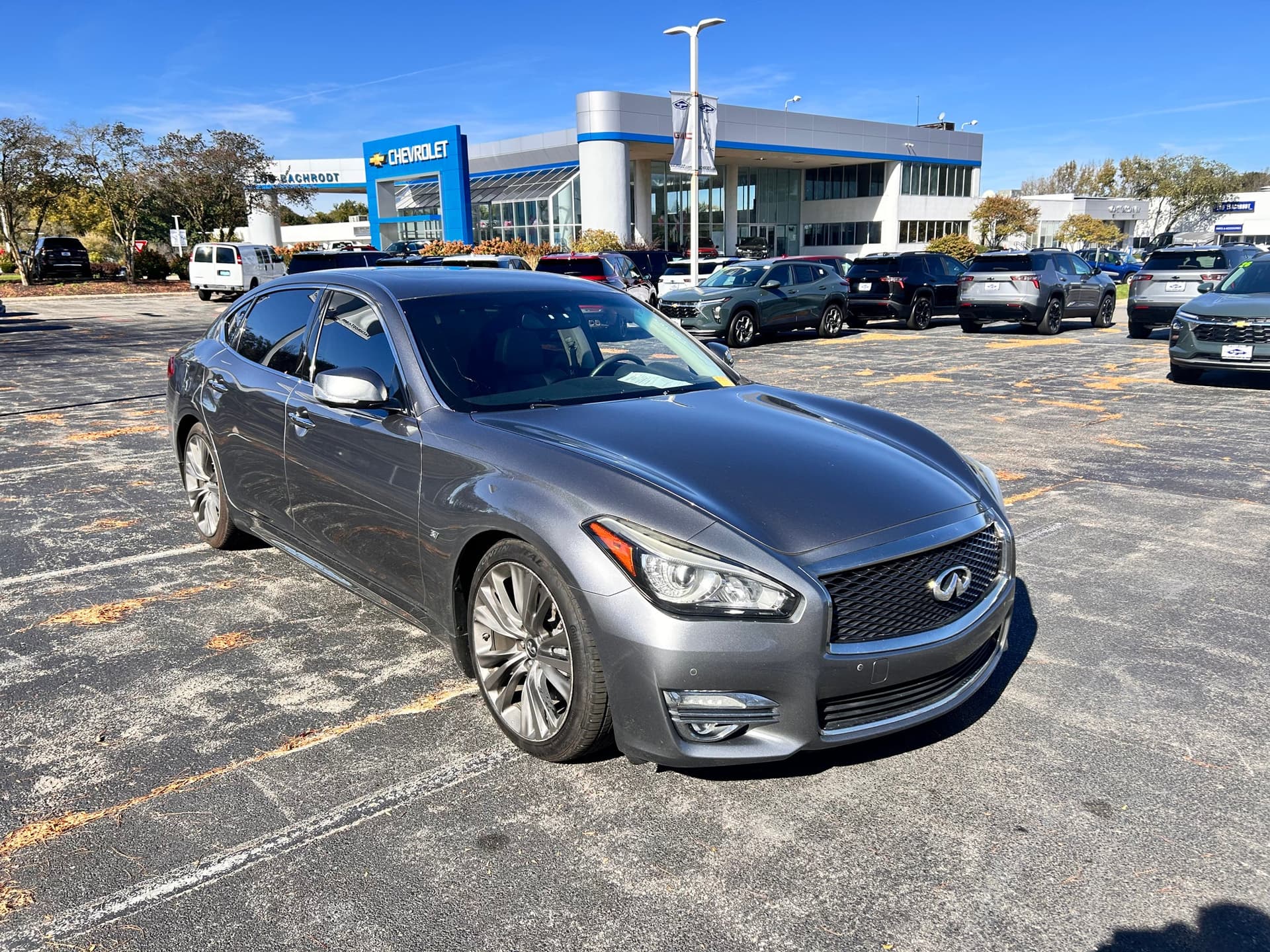 2018 INFINITI Q70L 3.7 LUXE — photo 1 of 5