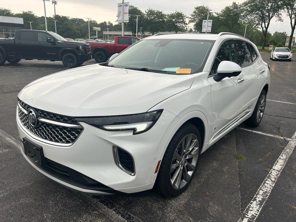 2021 Buick Envision Avenir — photo 1 of 10