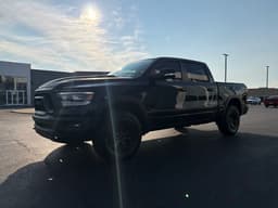 Extra Photo
