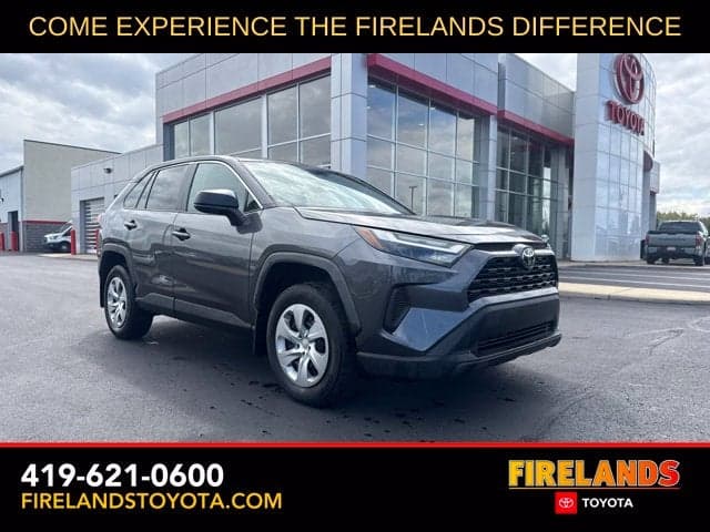 2023 Toyota RAV4 LE — photo 1 of 26
