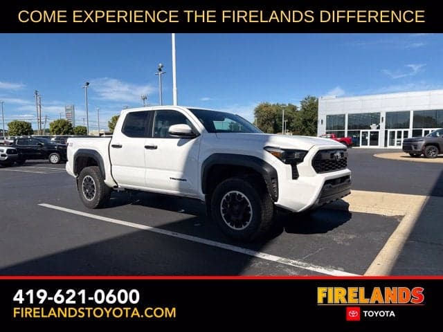 2024 Toyota Tacoma 4WD TRD Off Road — photo 1 of 27