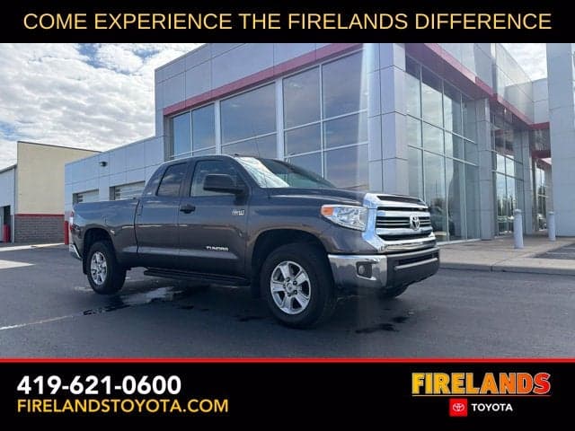 2016 Toyota Tundra 4WD Truck SR5 — photo 1 of 5
