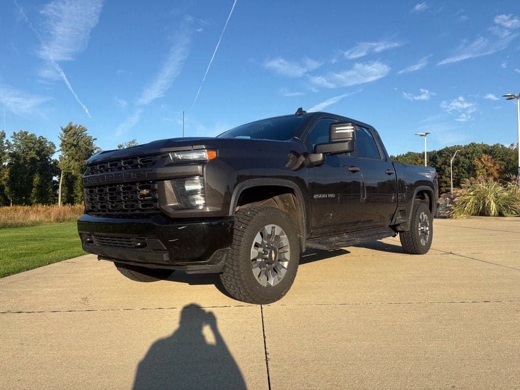 2021 Chevrolet Silverado 2500HD Custom — photo 1 of 5