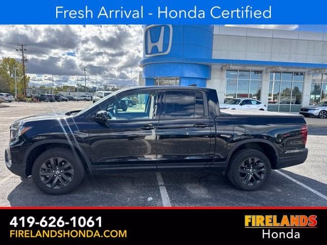 2023 Honda Ridgeline Sport — photo 1 of 31