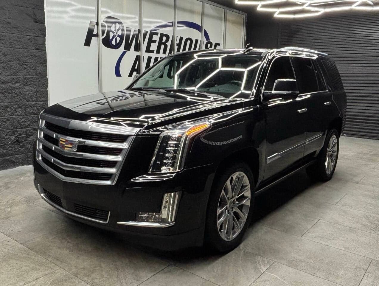 2020 Cadillac Escalade Base — photo 1 of 55