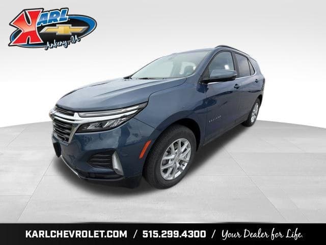2024 Chevrolet Equinox LT — photo 1 of 5