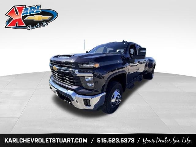 2024 Chevrolet Silverado 3500HD LT — photo 1 of 5