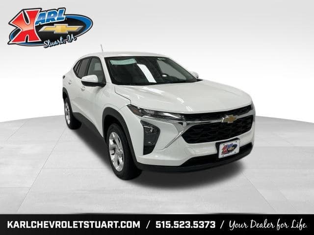 2026 Chevrolet Trax LS — photo 1 of 5