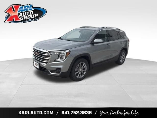 2023 GMC Terrain SLT — photo 1 of 12