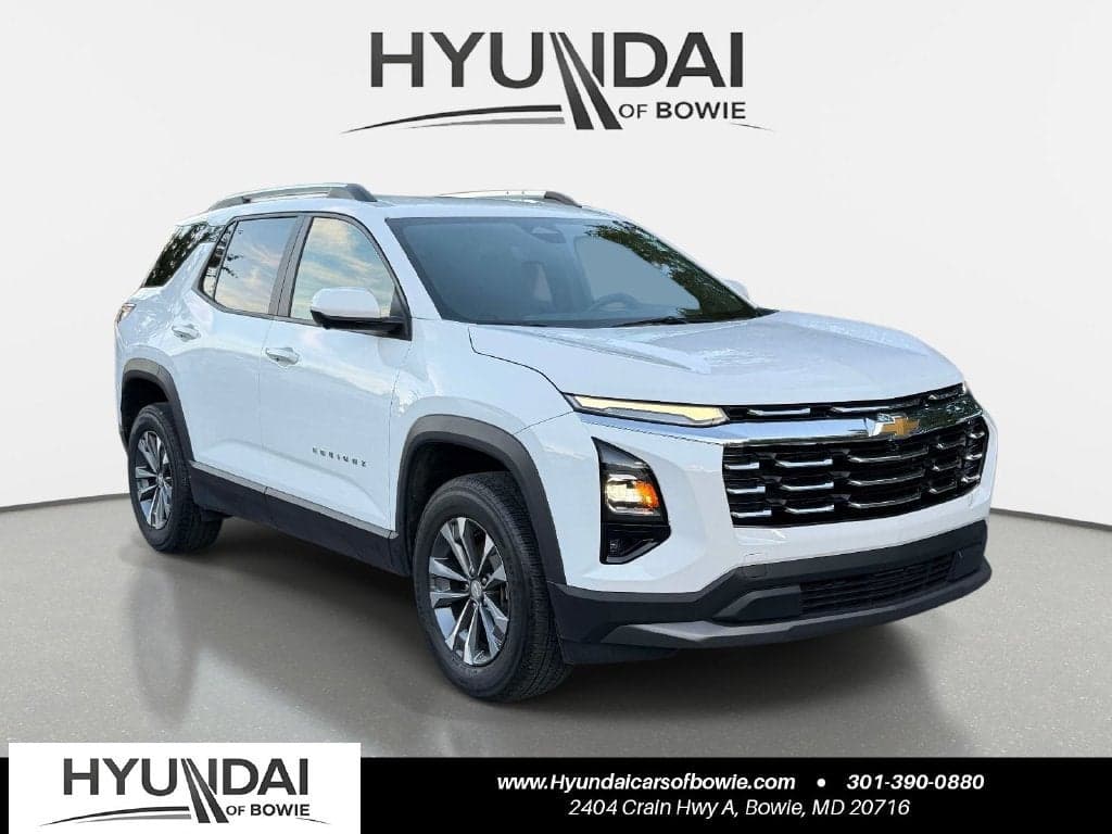 2025 Chevrolet Equinox FWD LT — photo 1 of 5