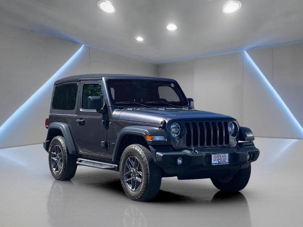 2024 Jeep Wrangler Base — photo 1 of 5