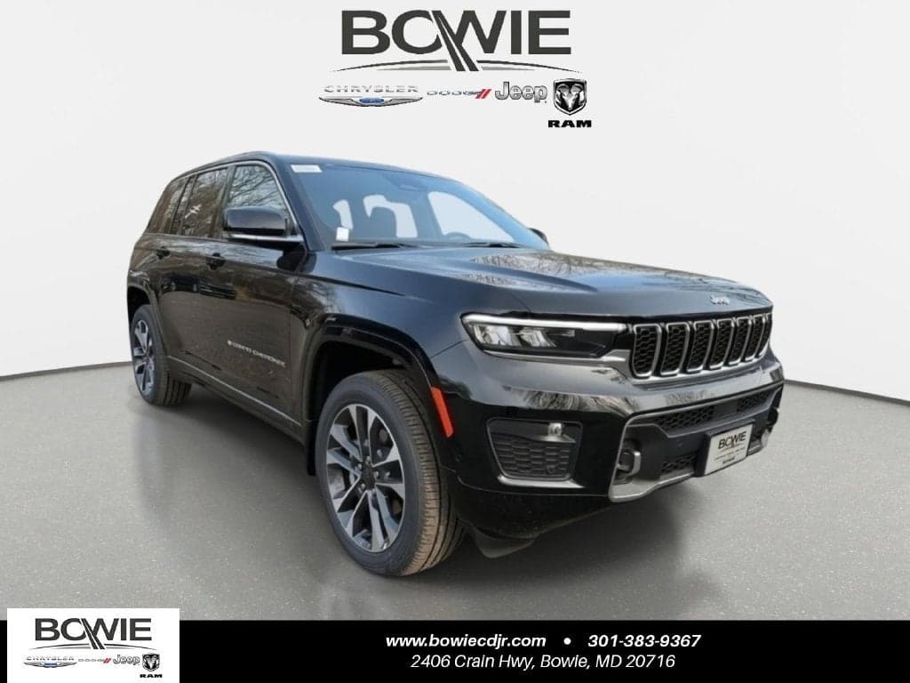 2025 Jeep Grand Cherokee Base — photo 1 of 5