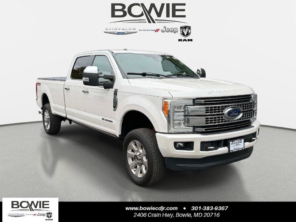 2017 Ford Super Duty F-350 SRW Platinum — photo 1 of 5