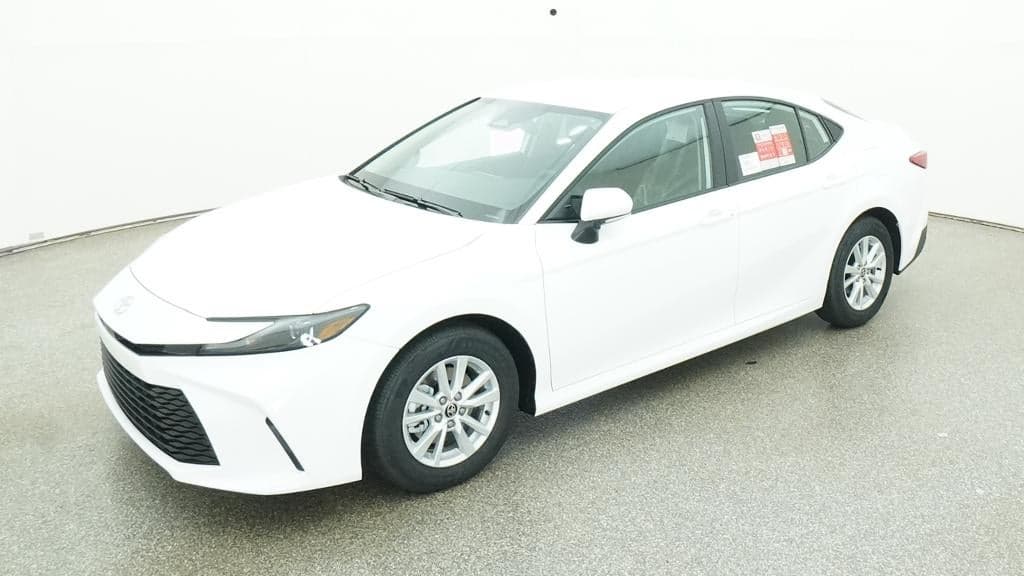 2026 Toyota Camry LE — photo 1 of 33