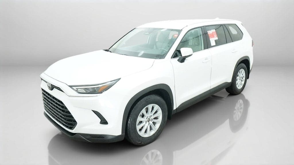 2026 Toyota Grand Highlander XLE — photo 1 of 5