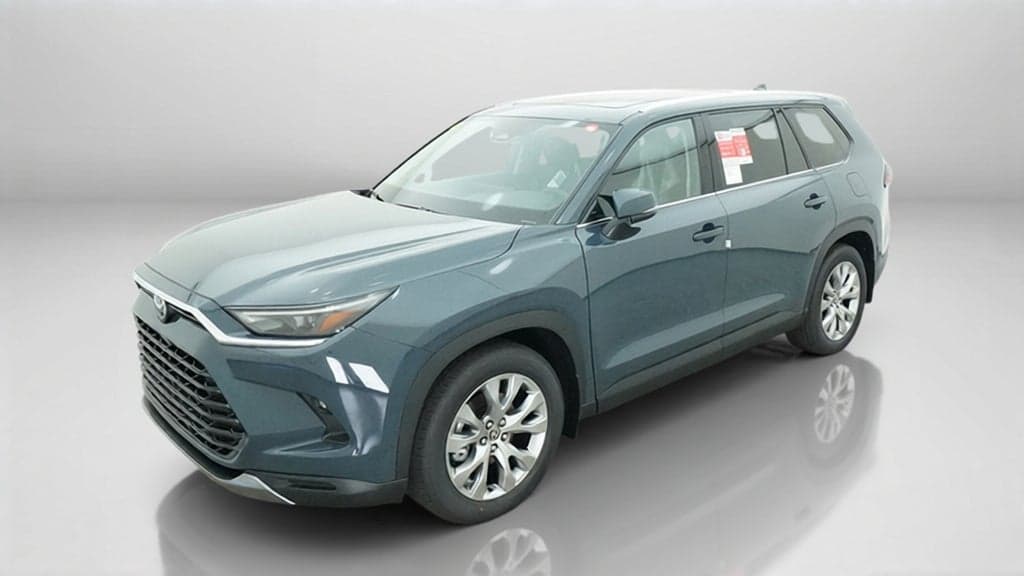 2026 Toyota Grand Highlander Limited — photo 1 of 5